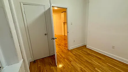 Rented by HOLTON REAL ESTATE INC.