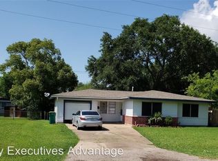 420 Robbie St, La Marque, TX 77568