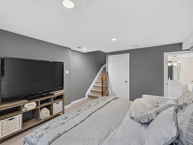 460 Grey Seal Cir — Photo 36