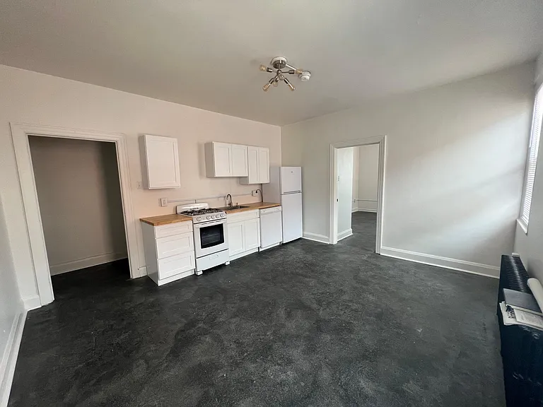 133 Moreland St #3 — Photo 5