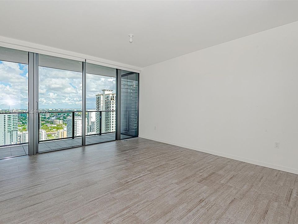 1st image of 1000 Brickell Plz #3104