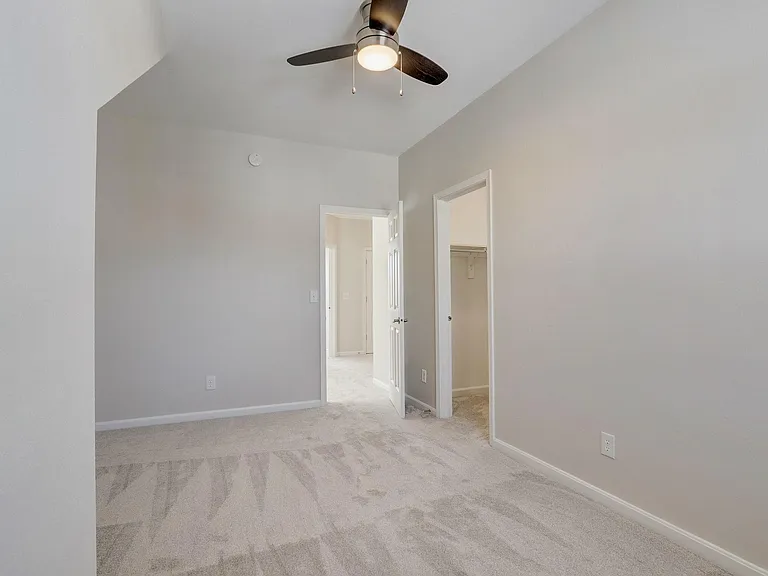 1242 Pawtucket Dr — Photo 13