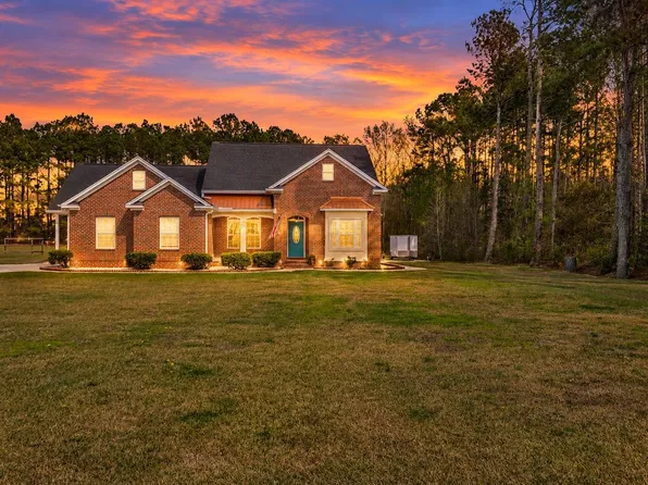 121 Bear Branch Ct., Longs, SC 29568