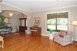 5th image of 7806 Spirit Hollow Ct