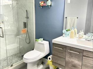 8440 SW 8th St APT 603A, Miami, FL 33144