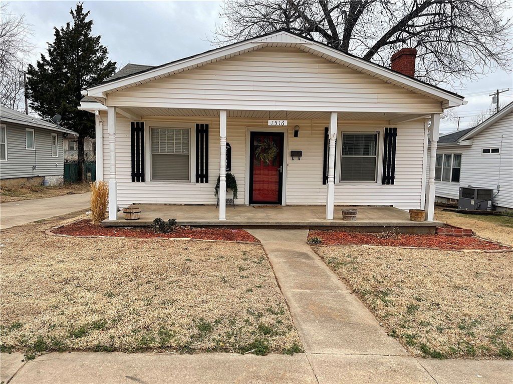 1516 S 17th St, Chickasha, OK 73018 Zillow