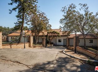 1006 W Milton Dr, Glendora, CA 91741