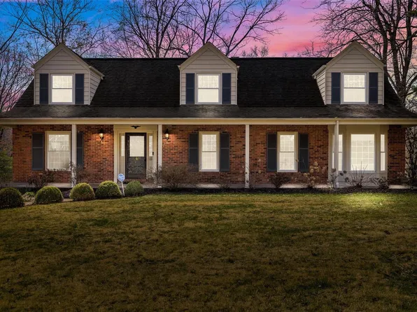 9830 Wild Deer Rd, Saint Louis, MO 63124