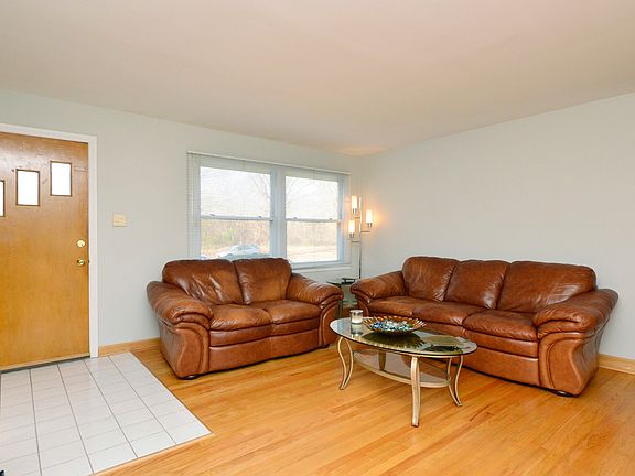 4th image of 6529 N Kedzie Ave
