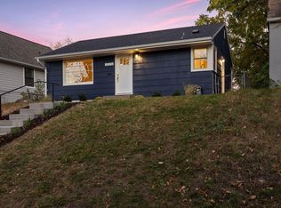 3026 Girard Ave N, Minneapolis, MN 55411