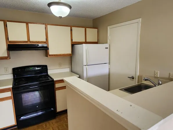 11901 4th St N APT 4204, Saint Petersburg, FL 33716
