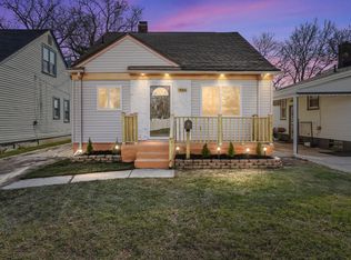 9066 Stout St, Detroit, MI 48228