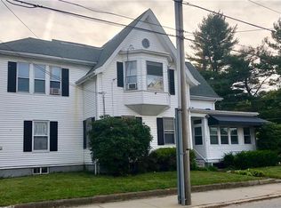 172 Pond St, Woonsocket, RI 02895