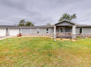 3398 Adams Rd, Seward, NE 68434