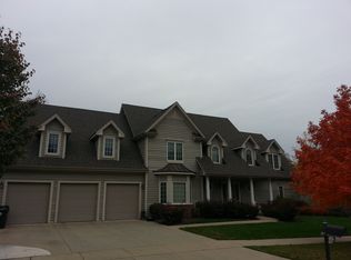 774 W Hill Rd, Palatine, IL 60067