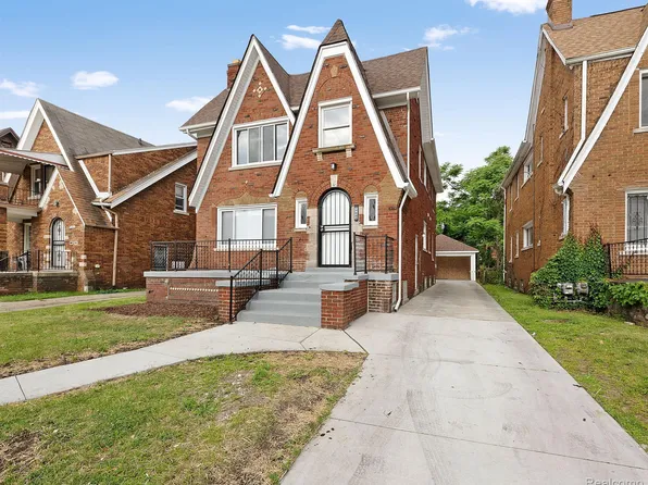17543 Santa Rosa Dr, Detroit, MI 48221