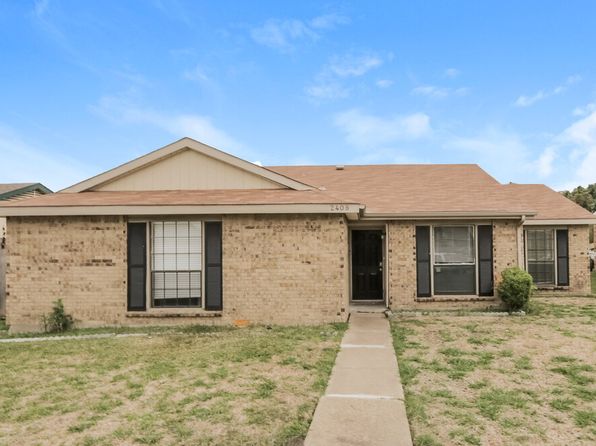 2408 Colonial