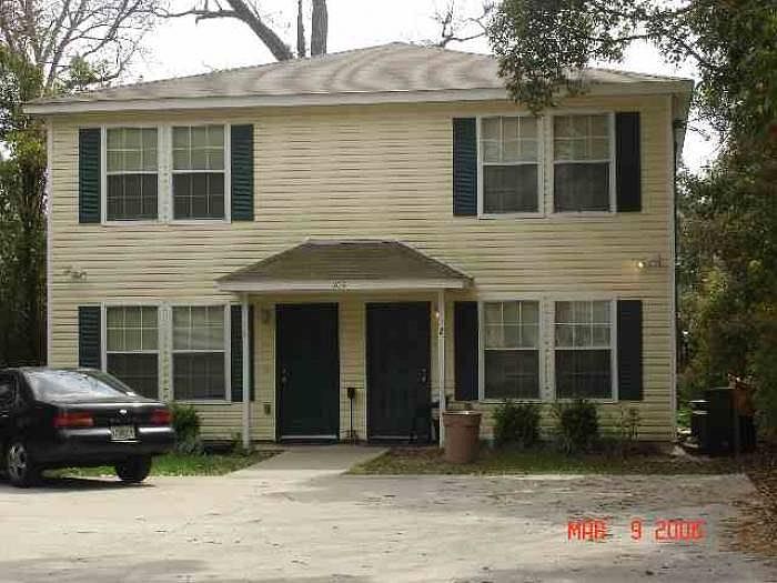 1st image of 705 W Georgia St
