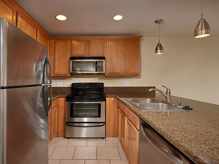 4290 Mount Abernathy — Photo 2