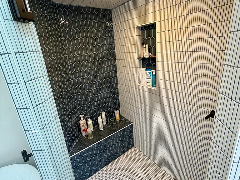 235 Paradise Rd — Photo 17