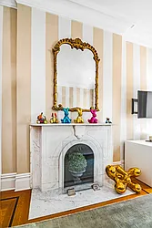 Sold by Societe Real Estate