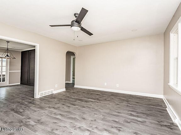5th image of 4910 Paramount Dr