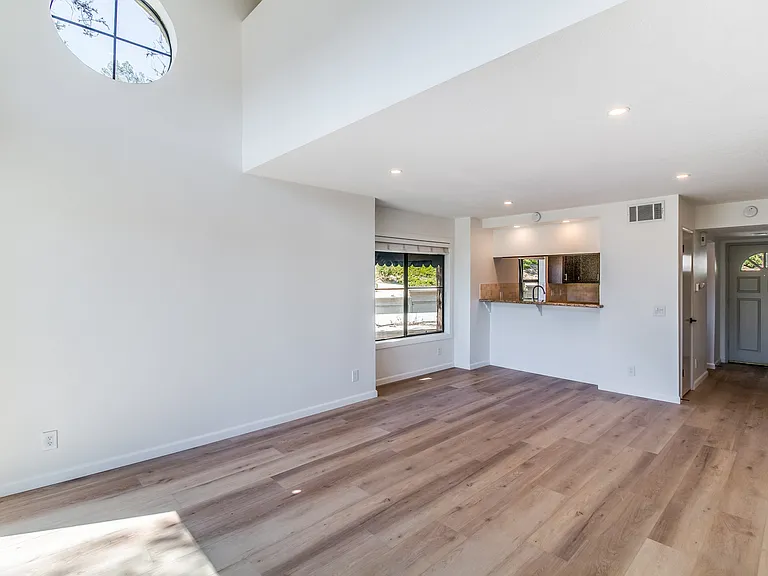 5702 Skyview Way #A — Photo 3
