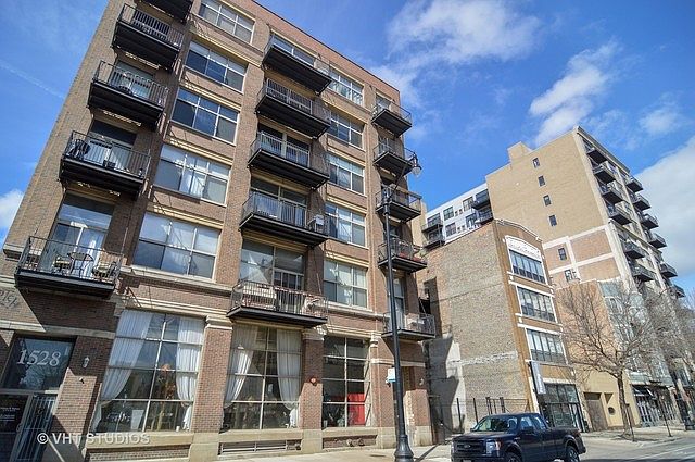 1st image of 1528 S Wabash Ave APT 507