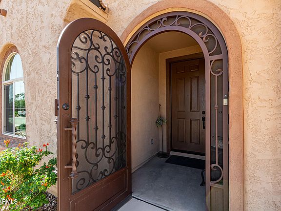 5th image of 4138 N HAWTHORN Drive
