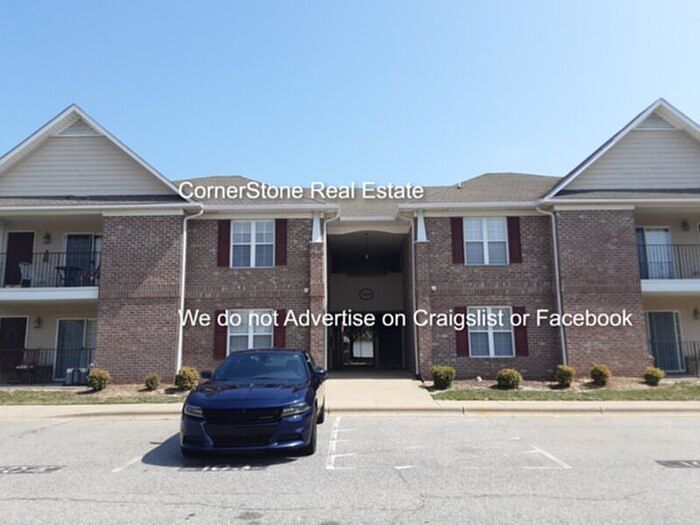 1st image of 1830 Balmoral Dr APT 101