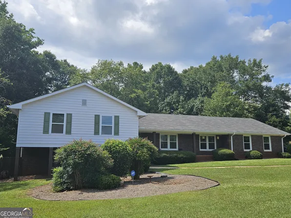 160 Edgewood Dr, Athens, GA 30606