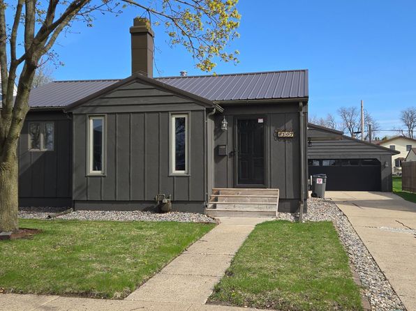2107 1st Ave SE, Austin, MN 55912
