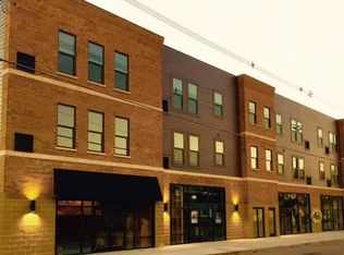120 W Jefferson St #DA08C15B8, Morton, IL 61550