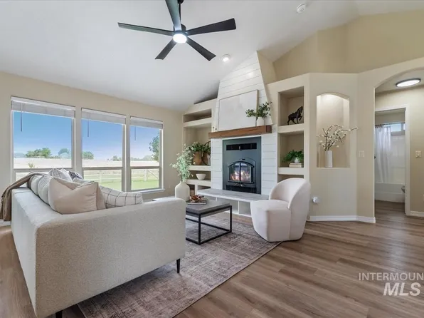 12840 Quail Run Ln, Caldwell, ID 83607