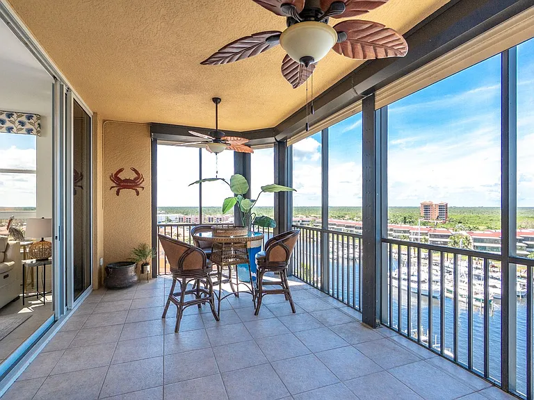 3313 Sunset Key Cir #701 — Photo 16