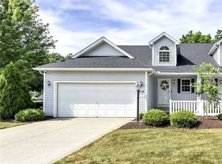 30151 Ginger Ln, North Olmsted, OH
