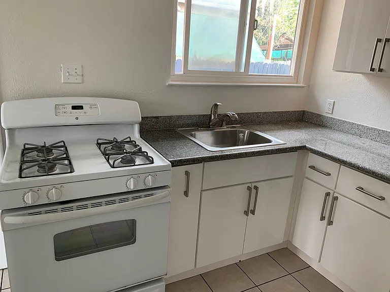 1314 Ashby Ave — Photo 26