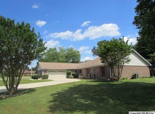 4513 Arrowhead Dr SE, Decatur, AL 35603