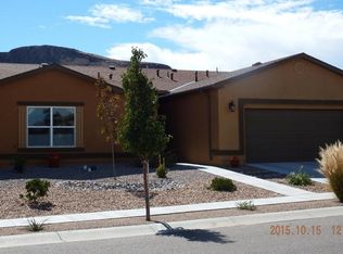 261 Zuni River Cir SW, Los Lunas, NM 87031
