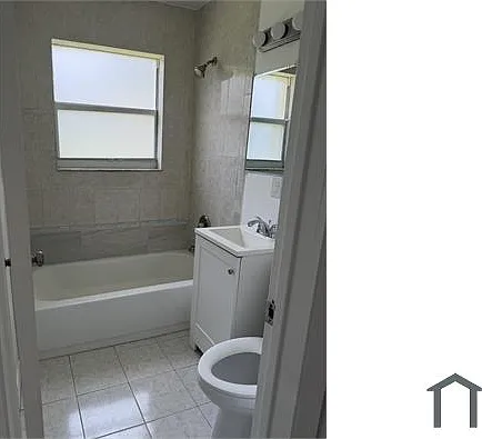 1209 W 26th St — Photo 2
