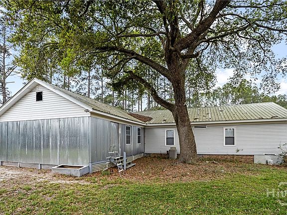 4th image of 358 Home Road