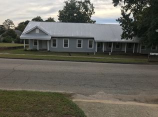 315-321 S 8th Ave, Lanett, AL 36863