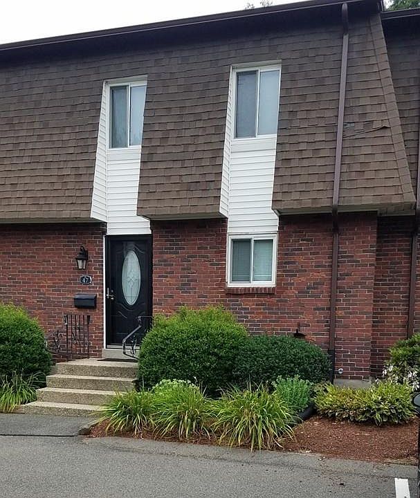 1st image of 20 Lawrence Ave #47