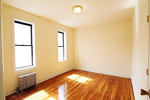 Rented by Bohemia Realty Group | media 12