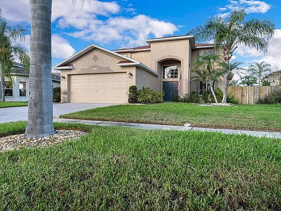 2nd image of 10814 Capstan Lake Dr