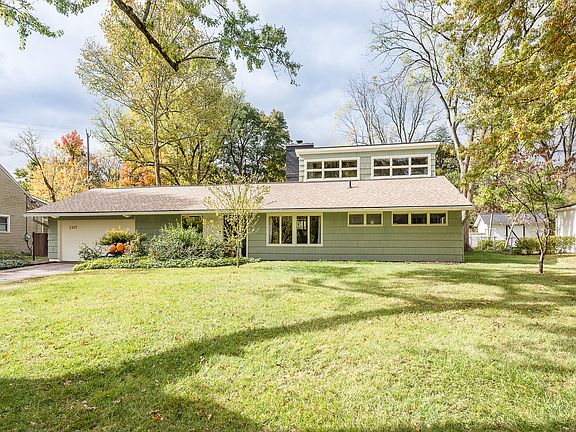 4th image of 1307 Beechwood Dr