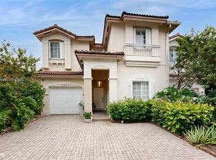 6861 NW 107th Ct, Doral, FL 33178