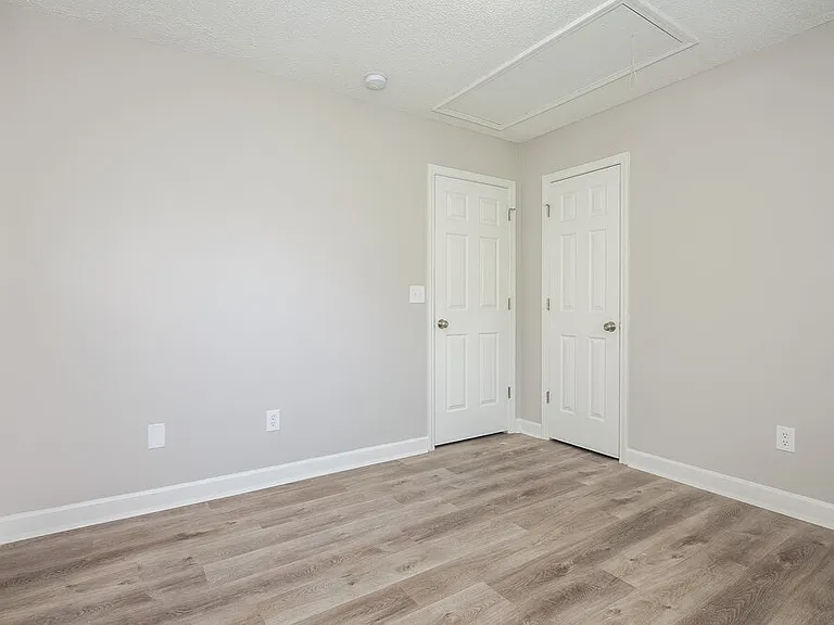 10512 Wilson Glen Dr — Photo 14