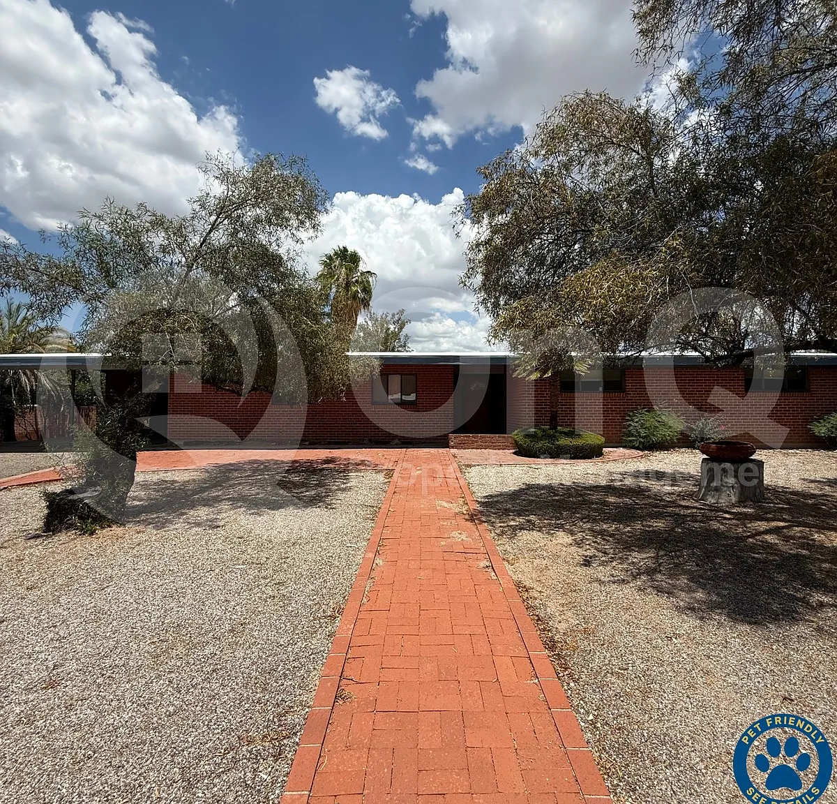 4 bed, 2.0 bath, 2019 sqft, $2,650 — Photo 1