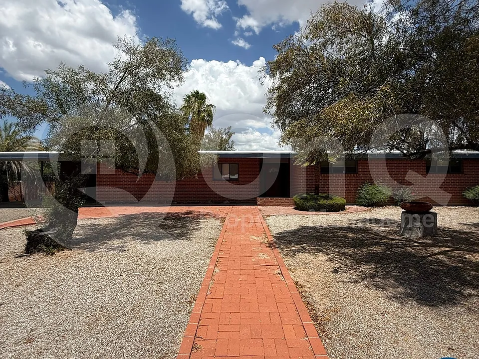 6761 E Opatas St